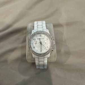 Michael Kors White Ceramic Crystal Bezel Chronograph Watch
